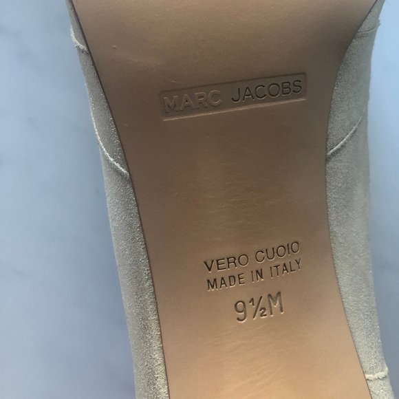 Marc Jacobs T-Strap Heels in Gold Champagne EUC - Picture 11 of 15